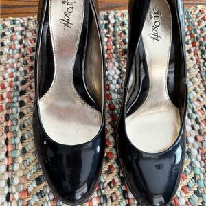 Eurosoft Black Patent Leather Heels